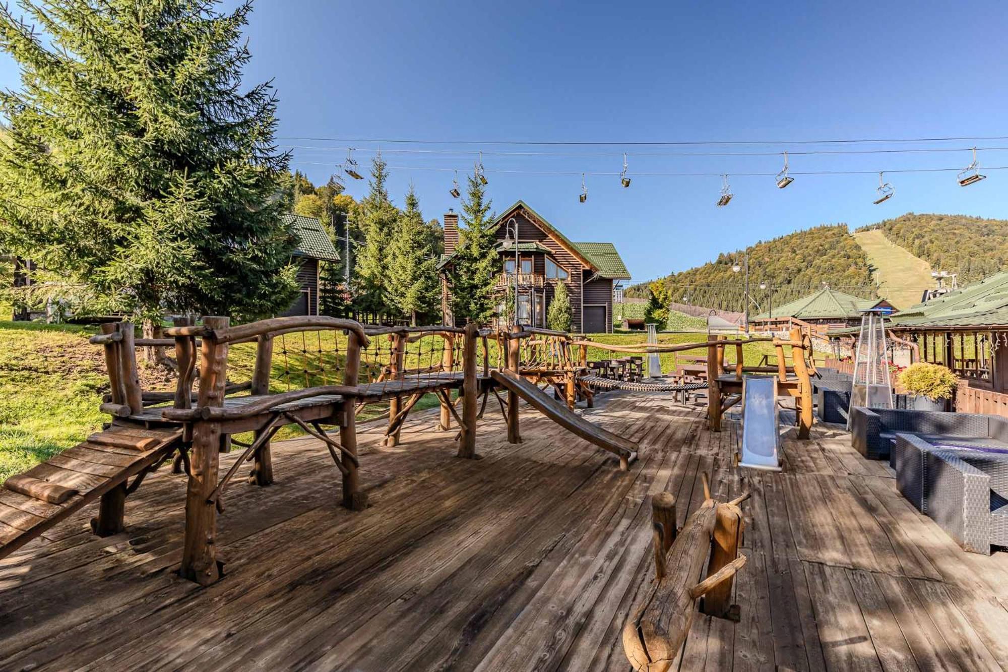Bukovel Hotel Hotel 3*
